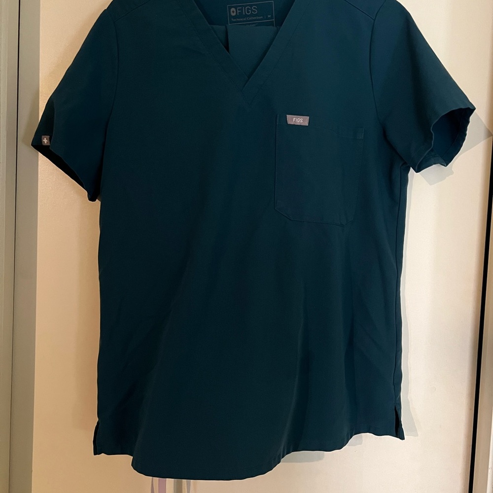 Figs Women’s scrub set